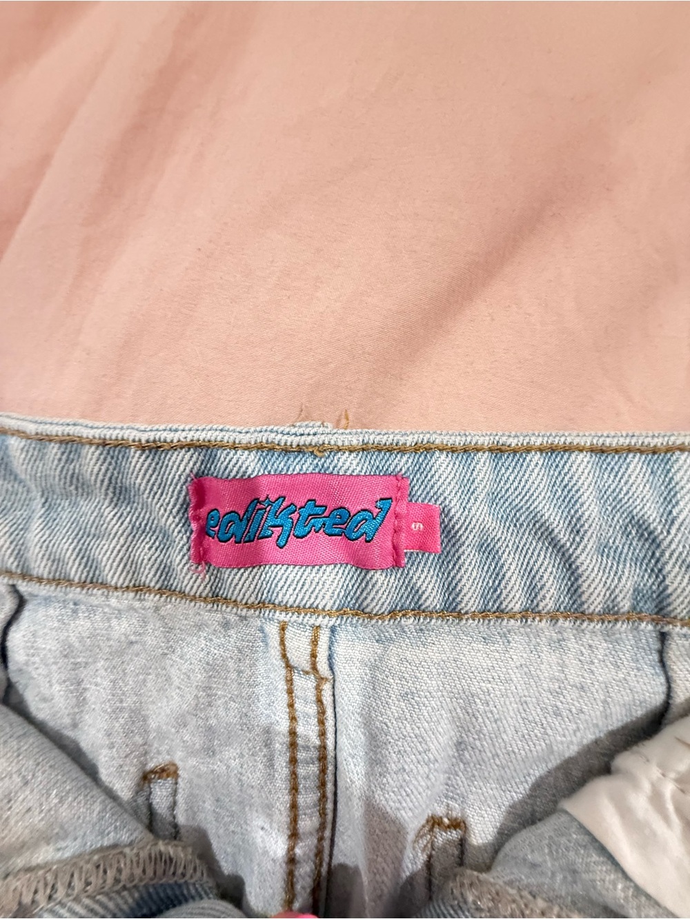 Edikted Light Wash High Rise Jeans with Pink Logo Tab